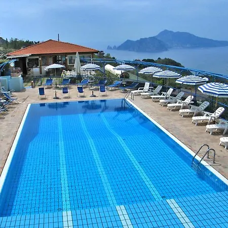 Termini-sant'agata Sleeps 4 Pool Air Con * Termini